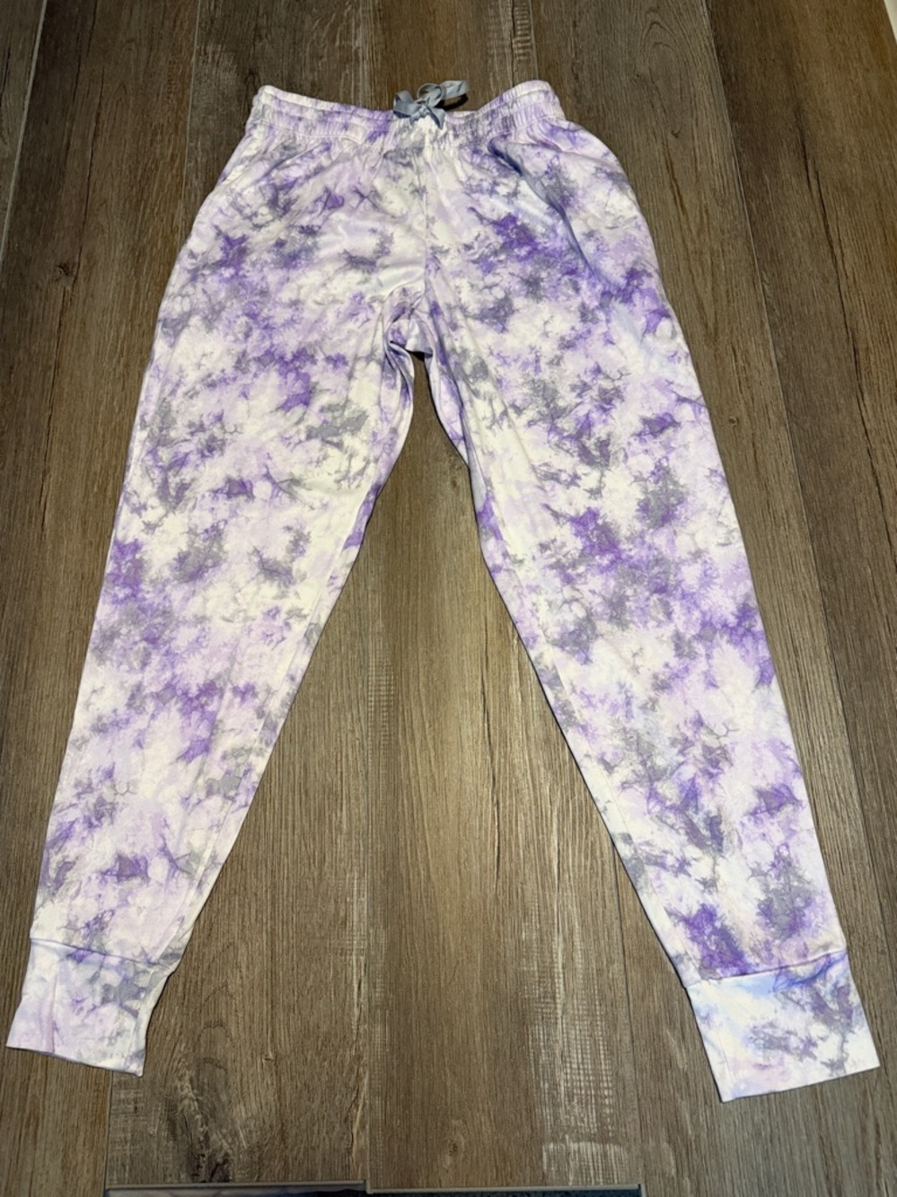 Cuddl Duds Purple Tie-Dye Pajama Set - Picture 6 of 8